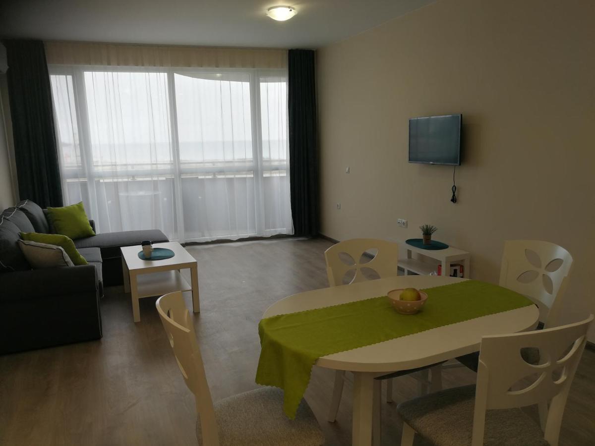Donchevi Apartments بريمورسكو المظهر الخارجي الصورة