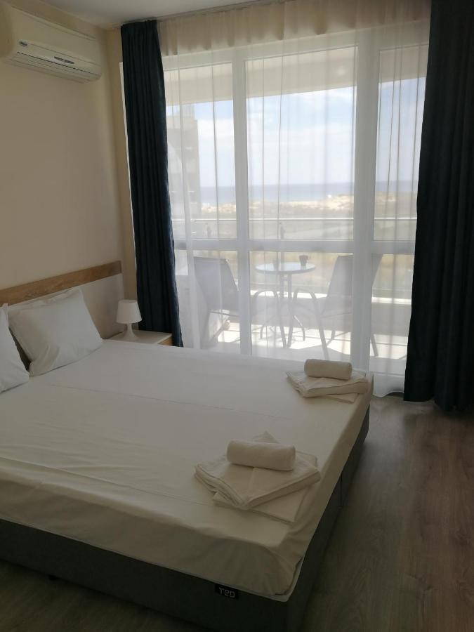 Donchevi Apartments بريمورسكو المظهر الخارجي الصورة