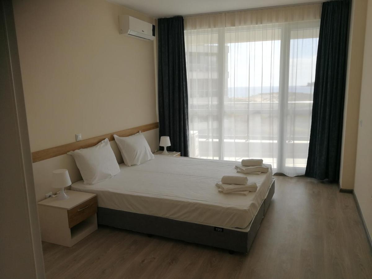 Donchevi Apartments بريمورسكو المظهر الخارجي الصورة