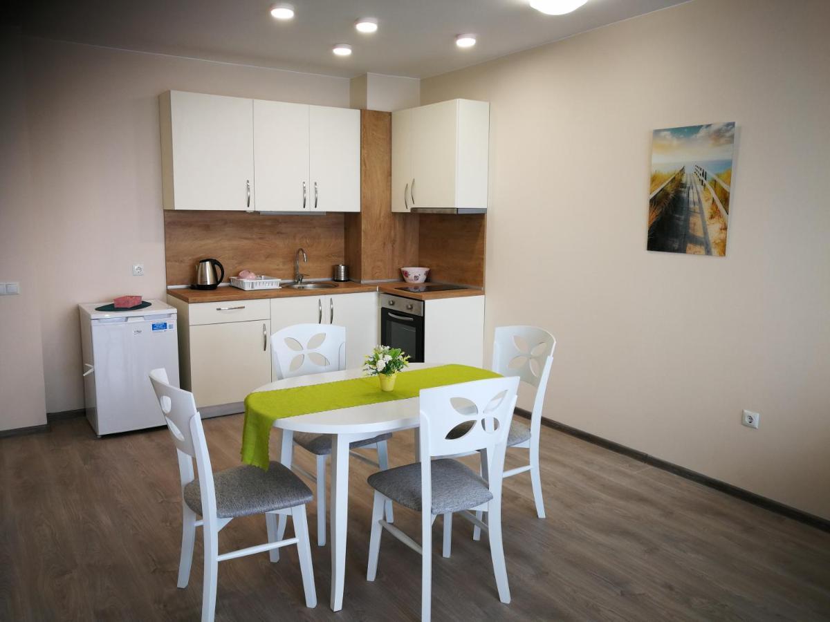 Donchevi Apartments بريمورسكو المظهر الخارجي الصورة