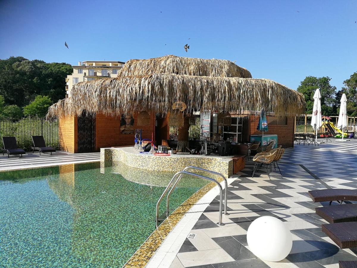 Donchevi Apartments بريمورسكو المظهر الخارجي الصورة