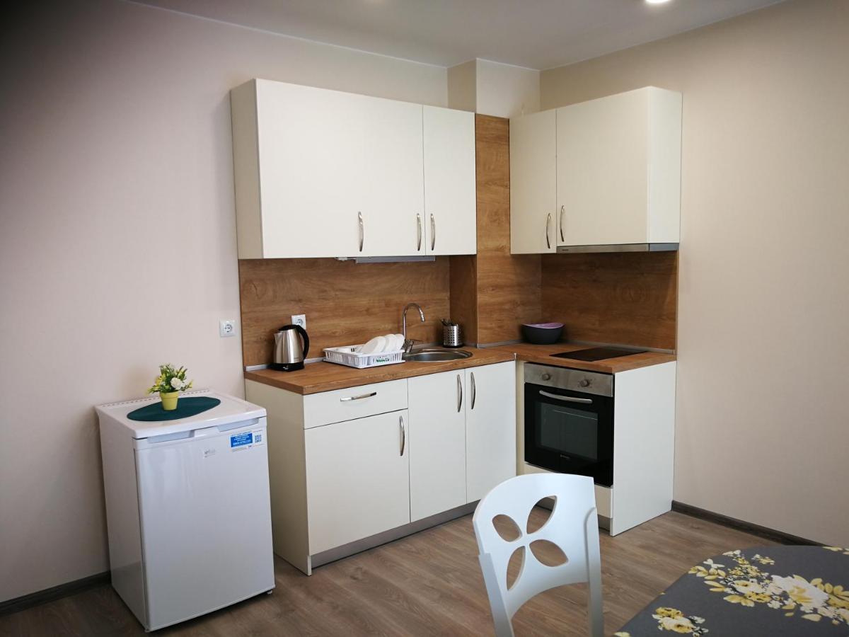 Donchevi Apartments بريمورسكو المظهر الخارجي الصورة